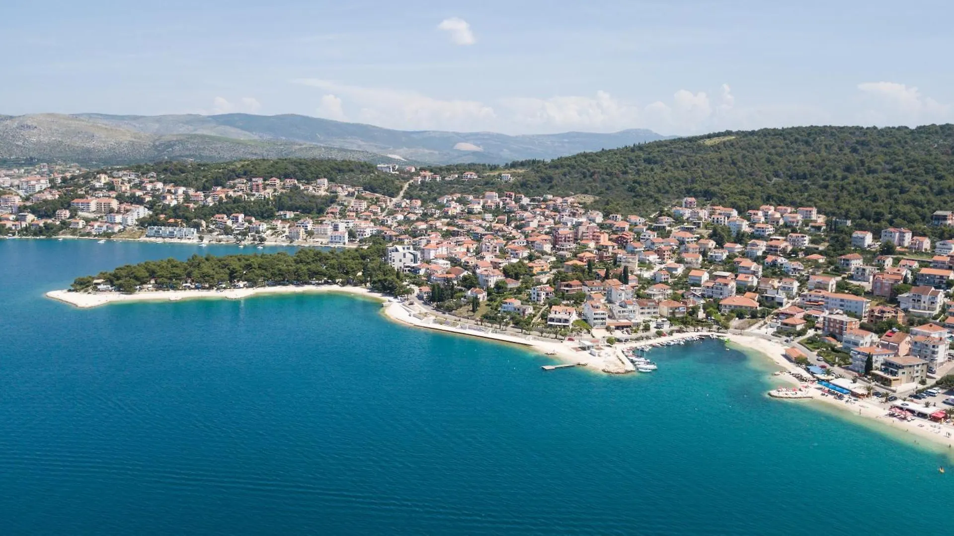 Family Friendly Apartments With A Swimming Pool Okrug Gornji, Ciovo - 23007 Trogir