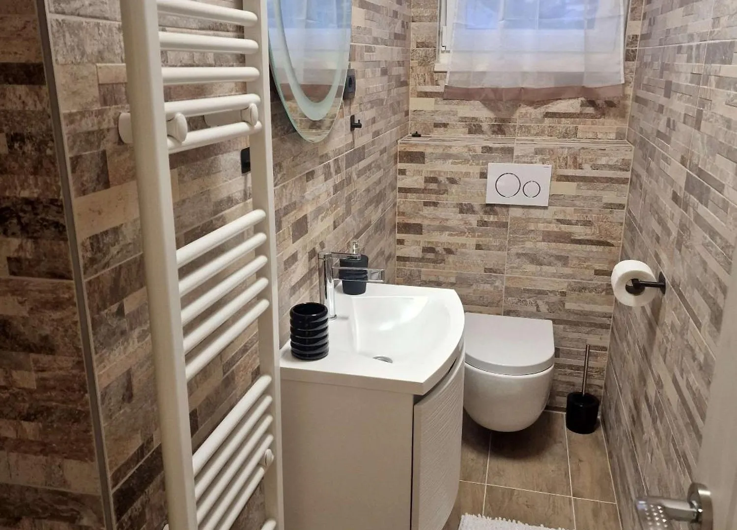 Family Friendly Apartments With A Swimming Pool Okrug Gornji, Ciovo - 23007 Trogir 0*,