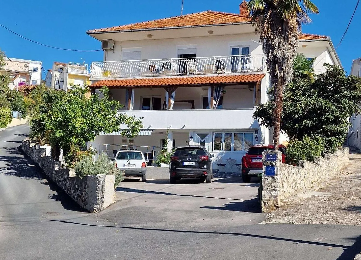 Family Friendly Apartments With A Swimming Pool Okrug Gornji, Ciovo - 23007 Trogir